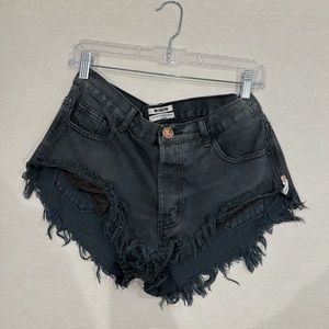 One Teaspoon jeans short. great condition.